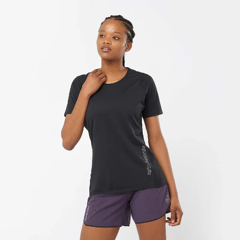 Salomon | Women's Sense Aero Short Sleeve T-Shirt - Deep BlackSheer Short Sleeve Tops