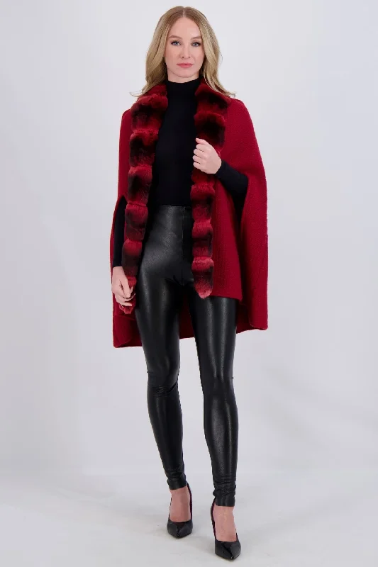 WOOL AND CASHMERE CAPE WITH CHINCHILLA TUXEDO COLLARSummer Jackets