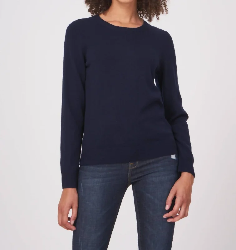 Silk Knit TopsBasic Organic Cashmere Round Neckline Sweater In Navy